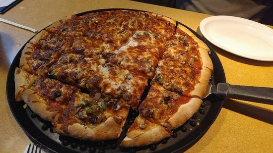 Maciano's Signature Pizza