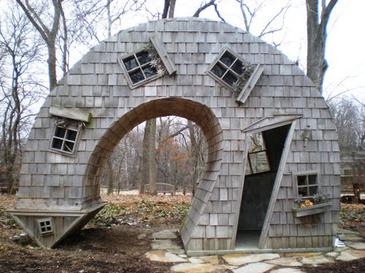 Outdoor sculptures and gardens at the Indianapolis Art Center
